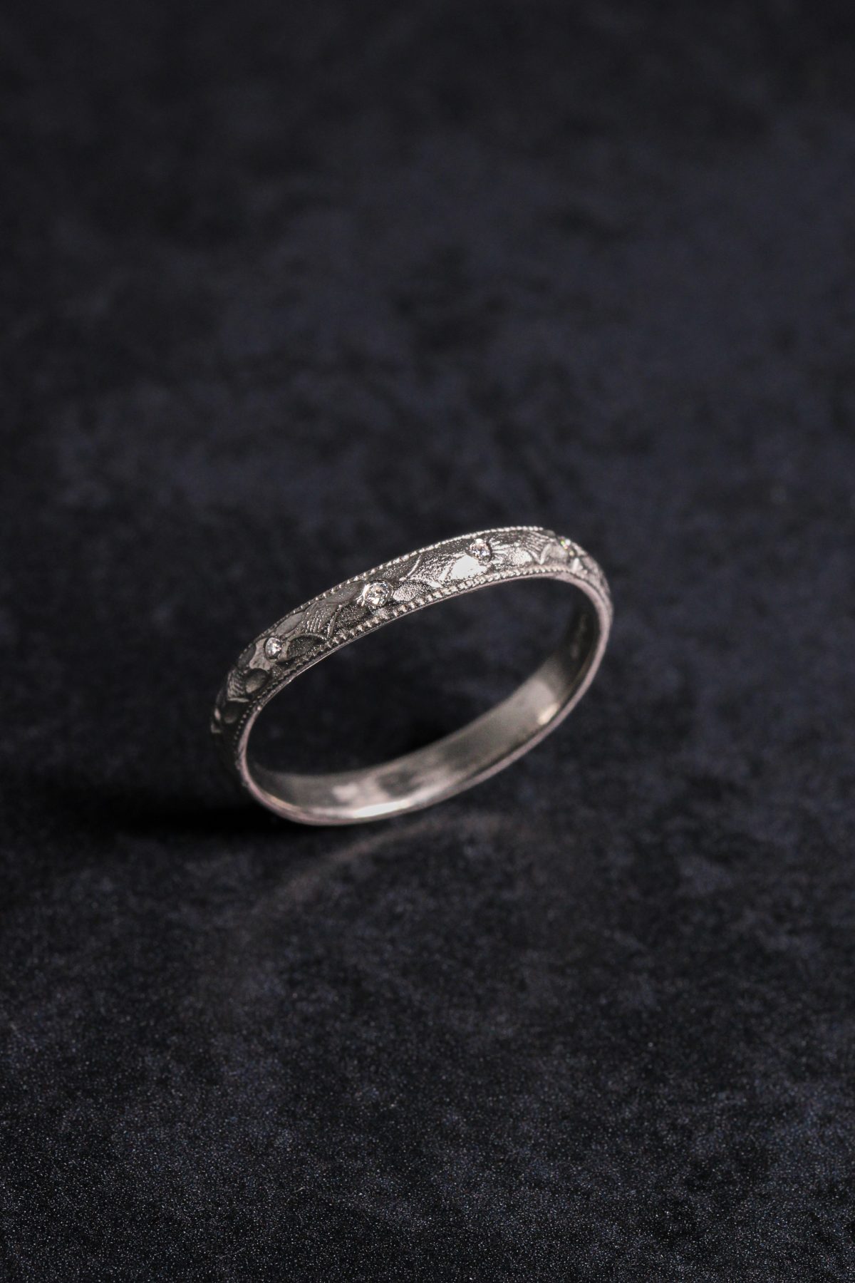Ladies platinum wedding ring, ladies platinum shaped wedding ring, shaped wedding ring, platinum ring