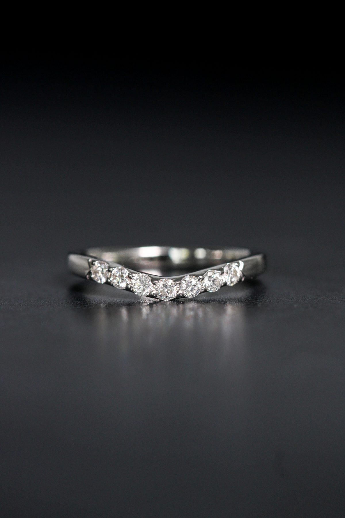 Platinum Rings, Platinum Wedding Rings, Platinum Diamond Rings, Bespoke Platium Rings